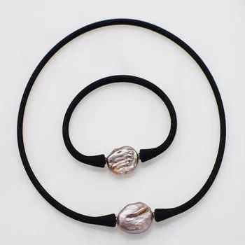 sladkovodné perly reborn keshi fialová ploché oválne a silikónový náramok, náhrdelník 40 cm 19 cm